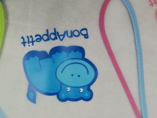 Нагрудник ПВХ на лямках. Розмір 21,30 на 28,50 см