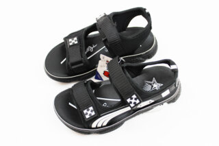 Босоніжки для хлопчика (33 розмір)