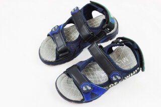 Босоніжки для хлопчика (28-29 розмір)