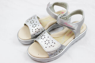 Босоніжки для дівчинки (31-35 розмір)