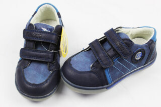 Кросівки для хлопчика ( 23 розмір)