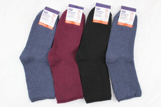 Шкарпетки жіночі махрові без резинки ( 23-25р )