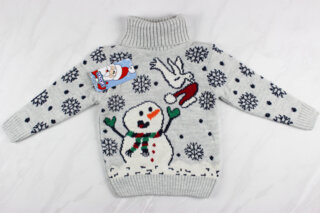 Новогодний детский свитер для девочки вышивка снеговик, серый, Турция (92-110 см: 2-5 года)