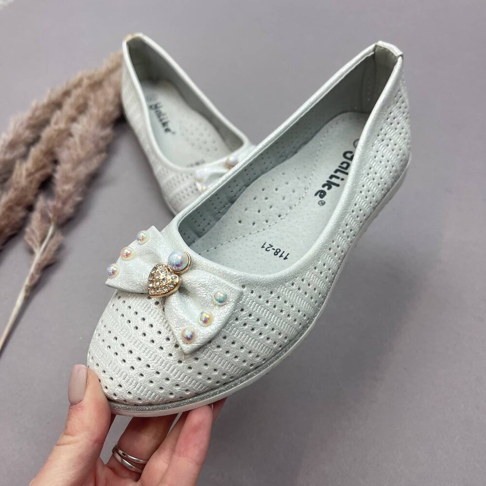 Туфлі для дівчинки (37 розмір)