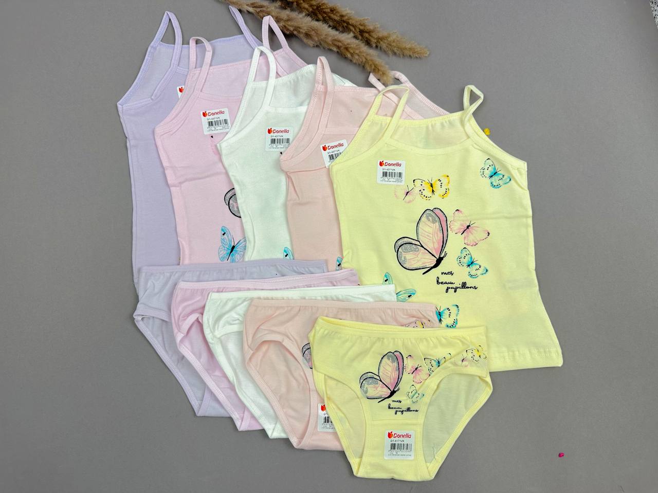 Комплект для дівчинки (0-9 років) Донелла