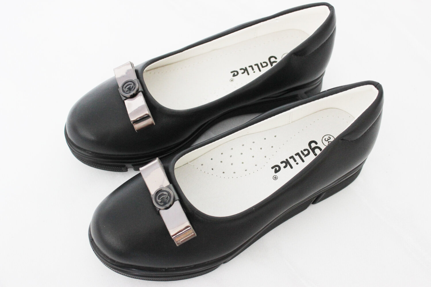 Туфлі для дівчинки ( 32-36 розмір)