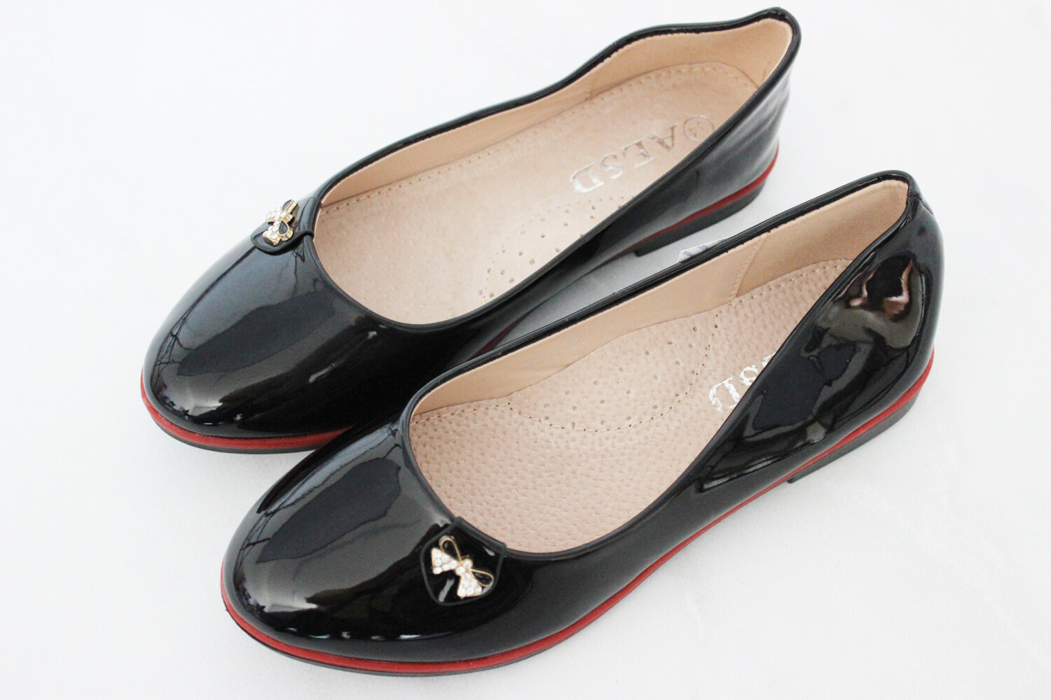 Туфлі для дівчинки ( 33-36 розмір)