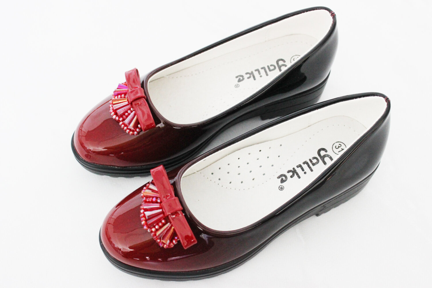 Туфлі для дівчинки ( 30-37 розмір)