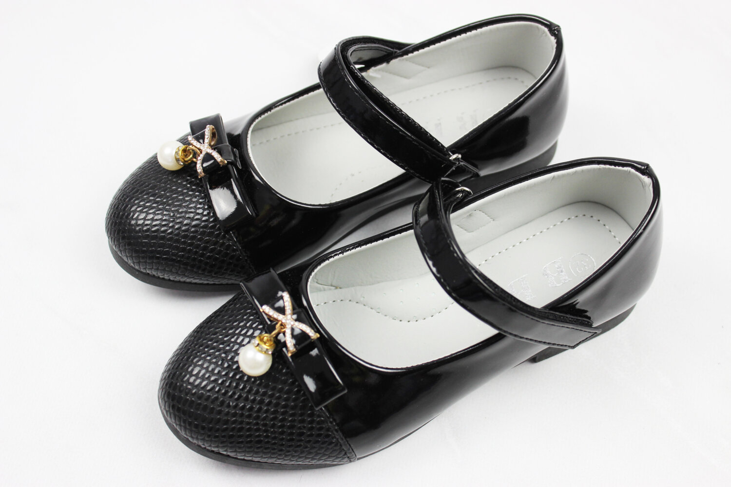 Туфлі для дівчинки ( 31-32 розмір)