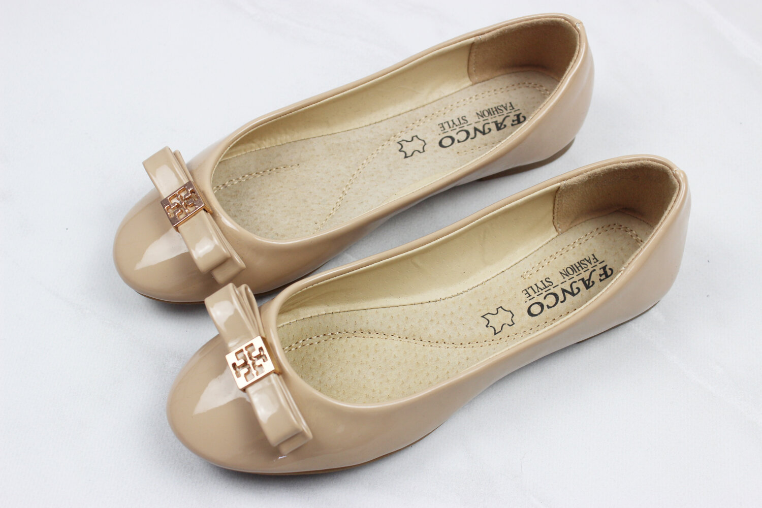 Туфлі для дівчинки ( 32 розмір)