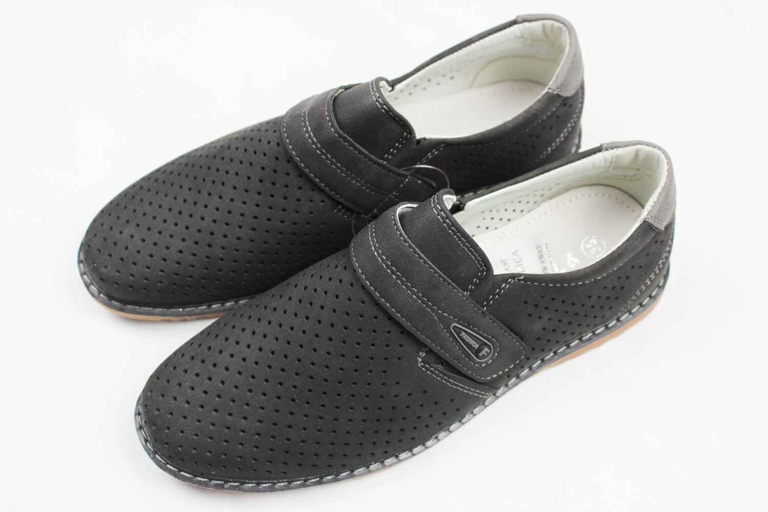 Туфли для мальчика (34 размер)