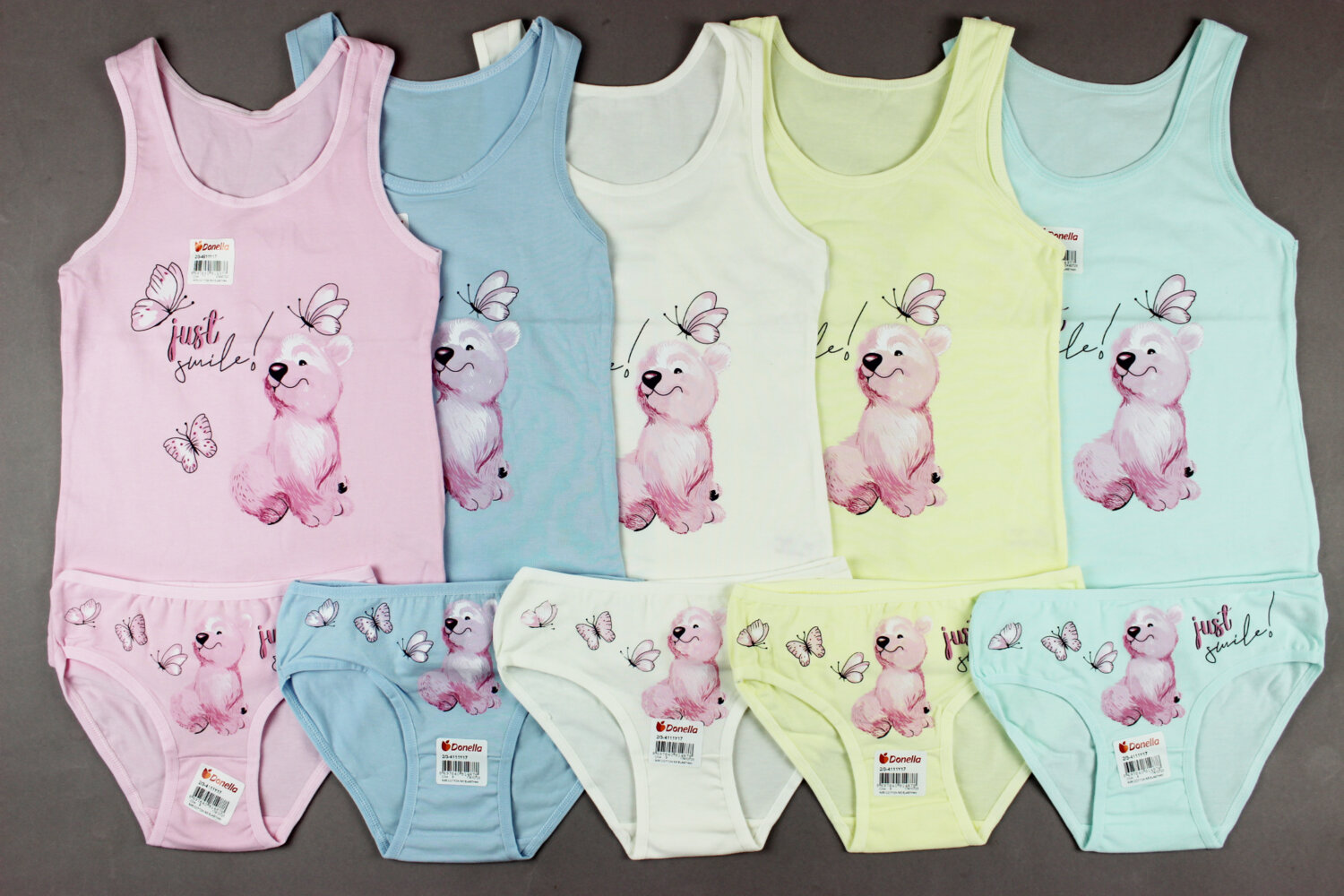 Комплект для девочки (4-9 лет) Донелла