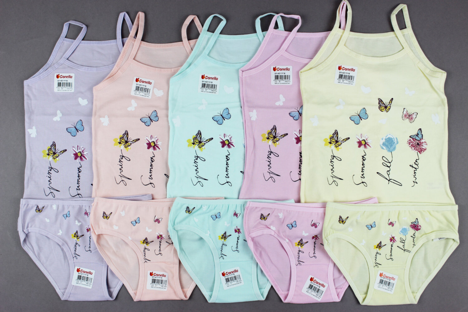 Комплект для девочки (0-11 лет) Донелла