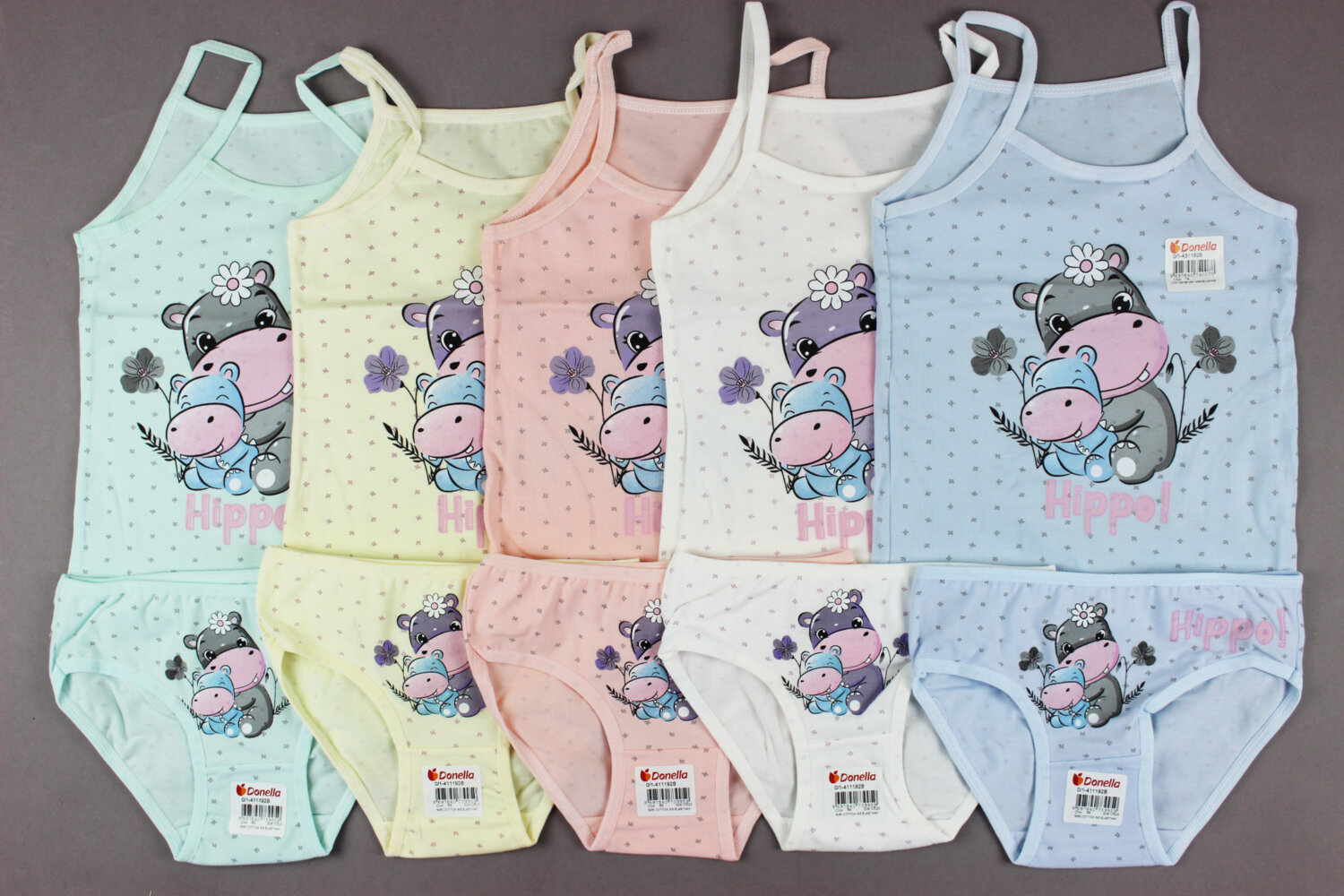 Комплект для девочки (4-11 лет) Донелла