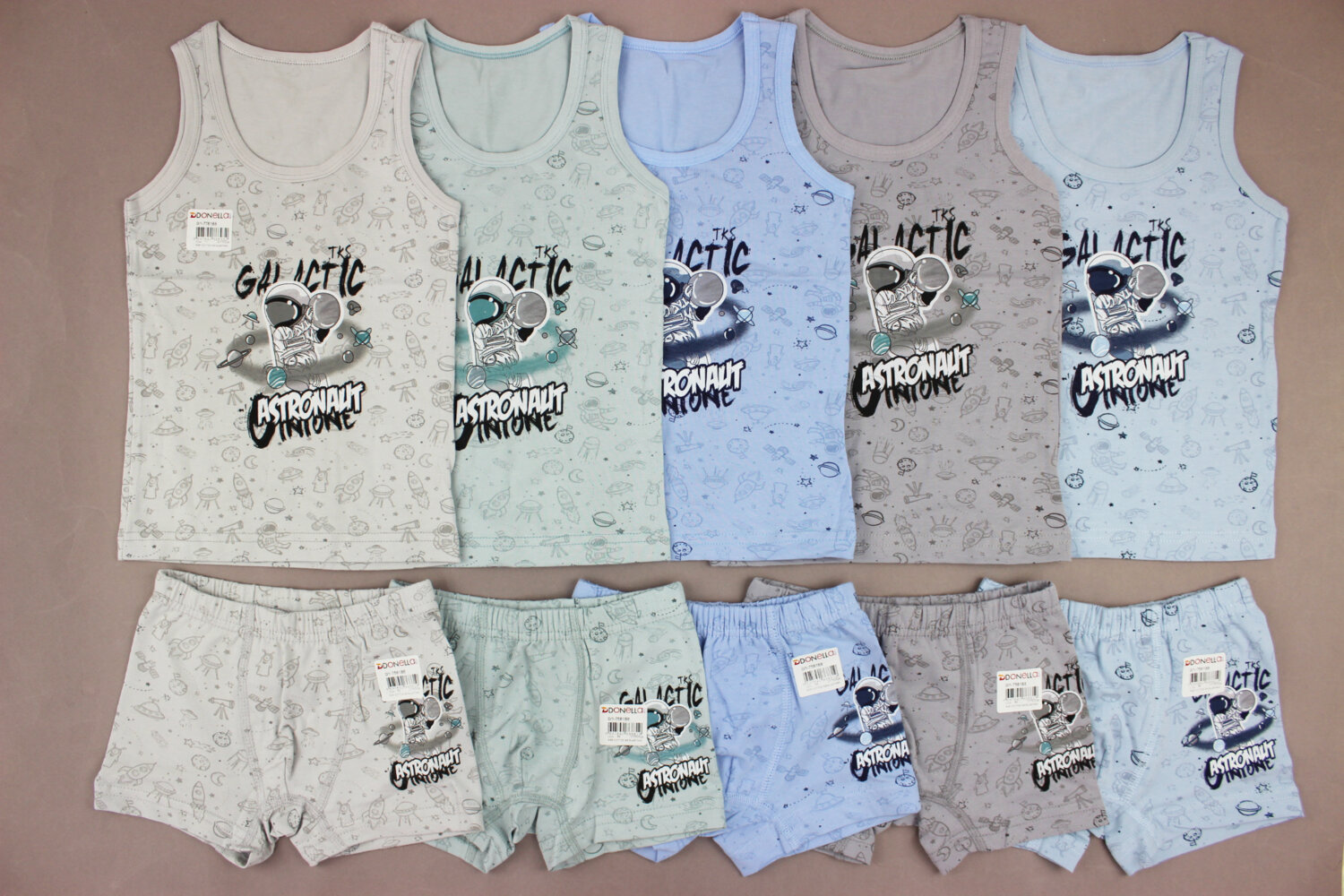 Комплект для хлопчика (0-11 років) Донелла